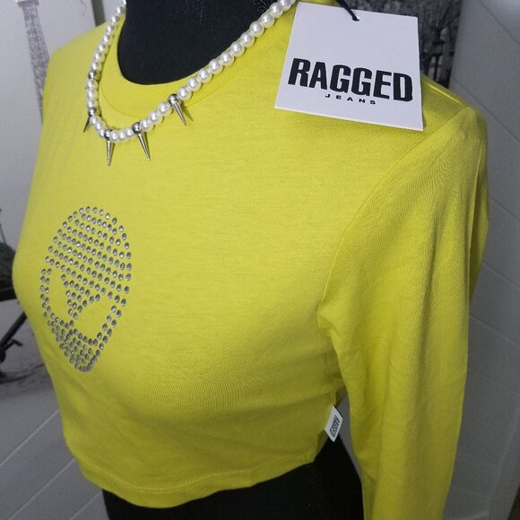 The Ragged Priest Alien Sequin Crop Tee - Picture 7 of 7